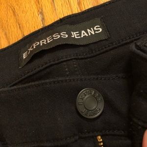 Black Express Distressed Mid-rise Legging